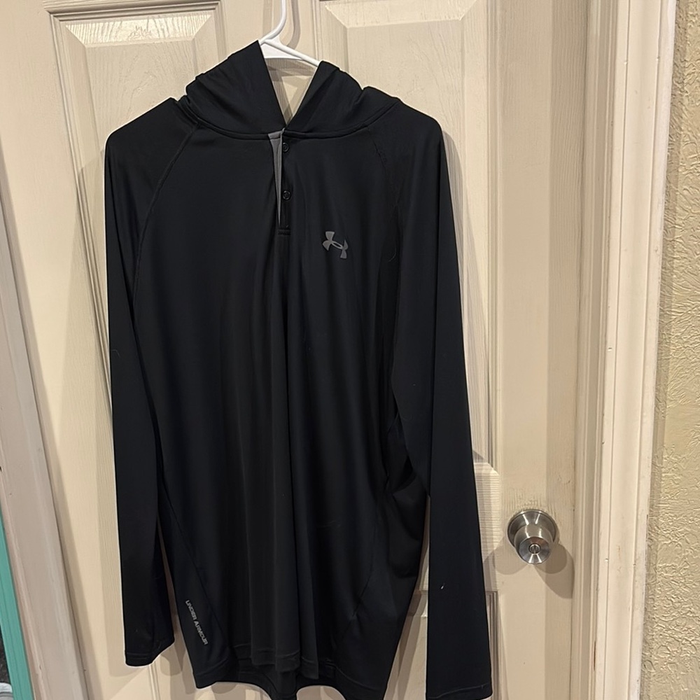 Under Armour Black Pullover Hoodie